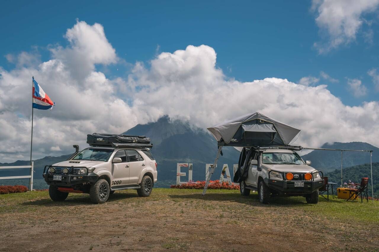 4-door Toyota 4Runner/Fortuner/Prado