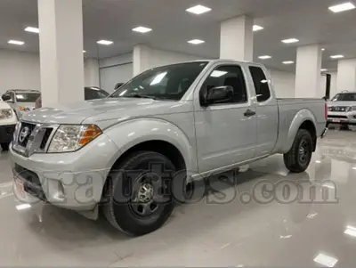 Nissan FRONTIER XE