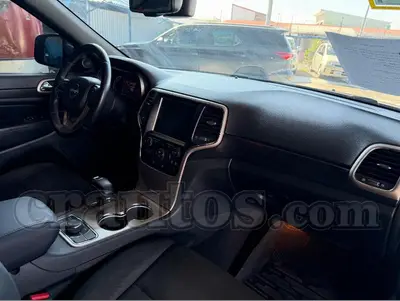 Jeep GRAND CHEROKEE LAREDO
