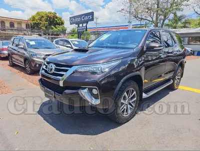 Toyota FORTUNER SRV