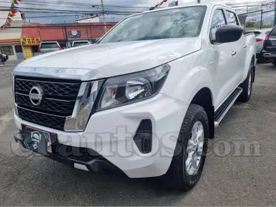 Nissan FRONTIER SE