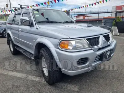 Mitsubishi NATIVA GLS