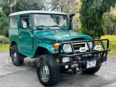 Toyota LAND CRUISER FJ40 HARD TOP