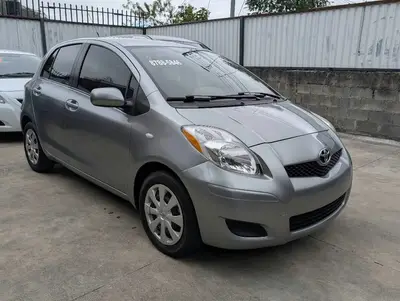 toyota-yaris-hatchback