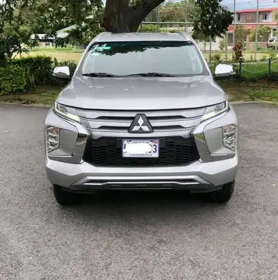 mitsubishi-montero-sport-2023-4x4-7-pasajeros