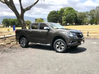 mazda-bt-50-4x4-automatico-2018