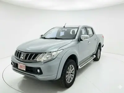 mitsubishi-l200-pick-up-doble-cabina