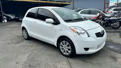toyota-yaris