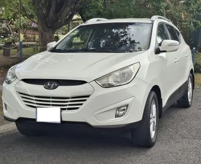 hyundai-tucson-2012-manual-4x4