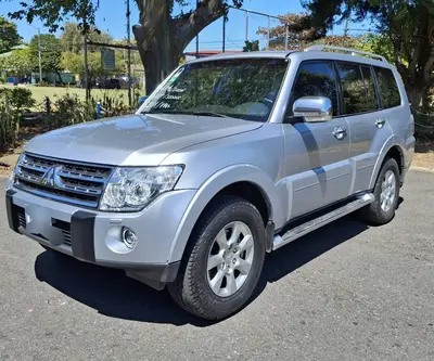 mitsubishi-montero-gls-2011-diesel-7-pasajeros