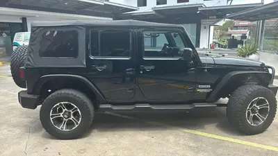 2014-jeep-wrangler