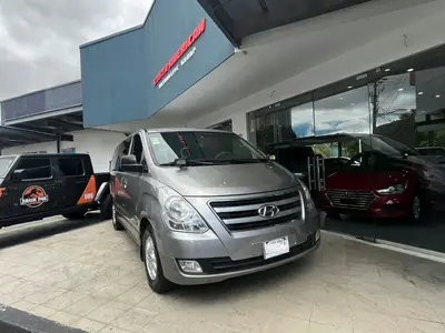 2016-hyundai-h1