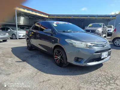 toyota-yaris