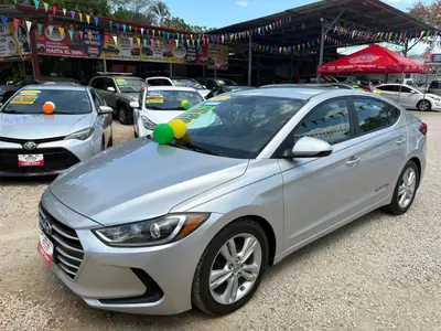 hyundai-elantra-se-2017-auto-shift-tronic-6-875-000