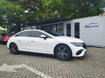 mercedes-benz-eqe
