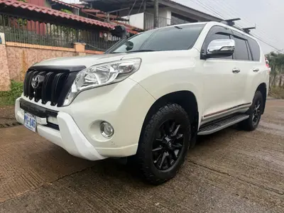 2015-toyota-prado