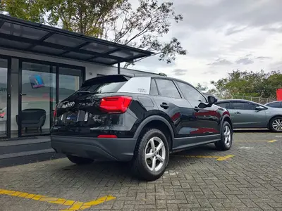 audi-q2