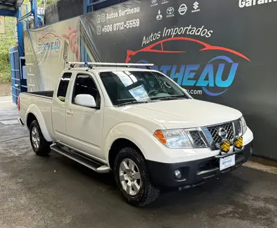 nissan-frontier-xe-2013-blanco-automatico-4x2