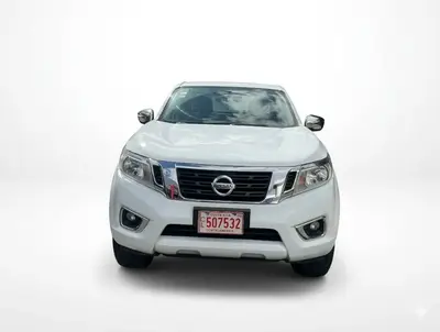 nissan-frontier-xe-pick-up-doble-cabina