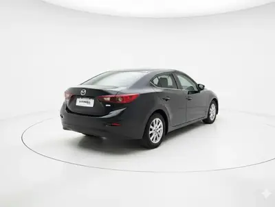 mazda-3-sedan-4-puertas