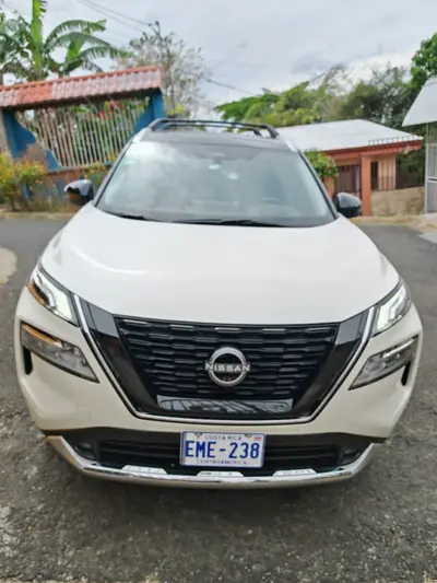 nissan-x-trail-e-power-full-extras-se-vende-nissan-x-trail-e-power-en-excelente-estado