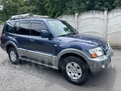 Mitsubishi MONTERO