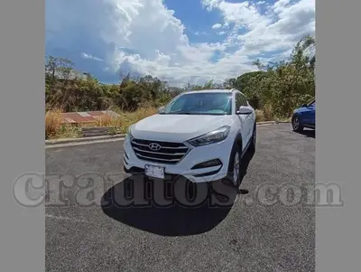 Hyundai TUCSON SEL