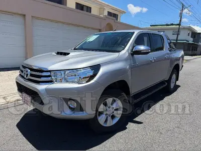 Toyota HILUX SRV