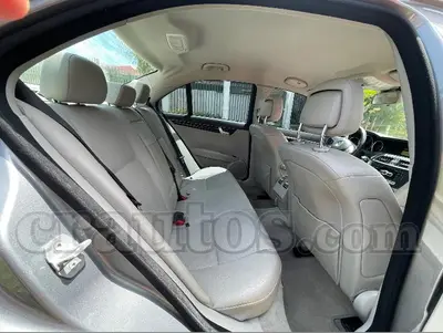 Mercedes Benz C180