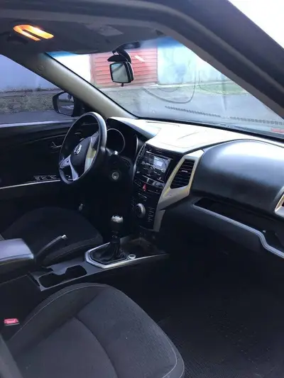 Ssangyong Tivoli 2016