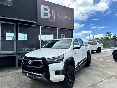 2017 Toyota Hilux