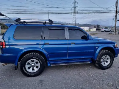 2002 Mitsubishi Montero Sport