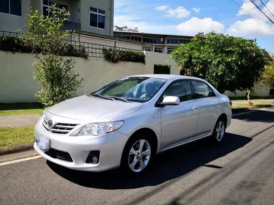 Toyota Corolla GLi 2013