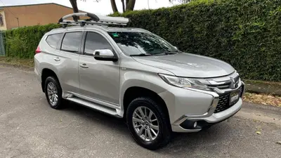 Mitsubishi Montero 2018