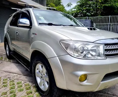 Toyota Fortuner 2009