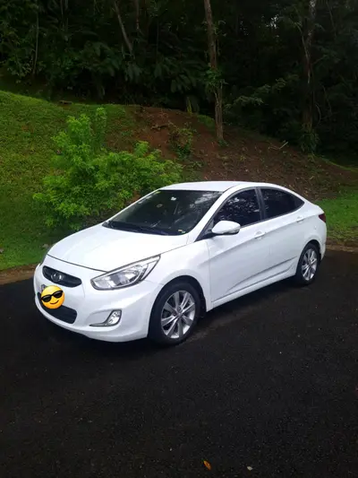 Hyundai Accent Blue 2016