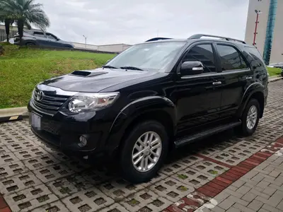 Toyota Fortuner SRV D-4D 2015