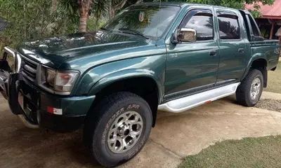 2001 Toyota Hilux