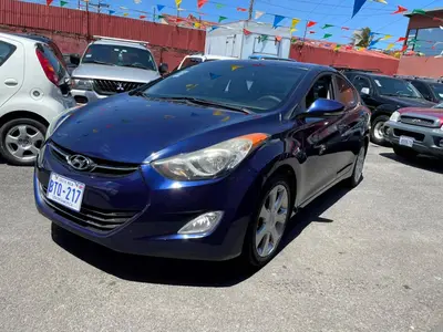 Hyundai Elantra Limited 2011
