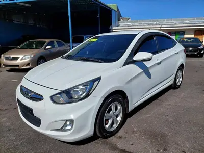 Hyundai Accent 2015