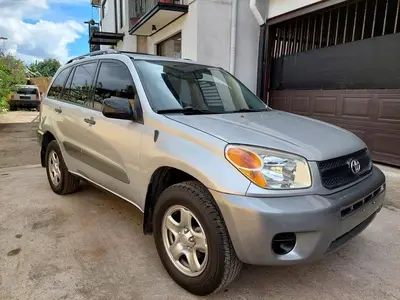 2004 Toyota RAV4