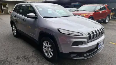 2014 Jeep Cherokee Sport