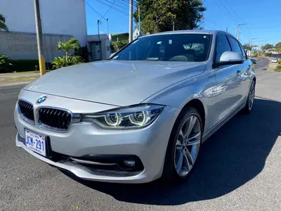 2016 Bmw 318 i M-SPORT