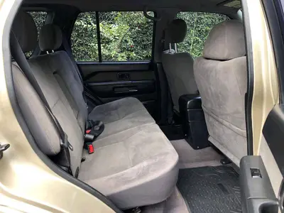 2004 Nissan Pathfinder SE
