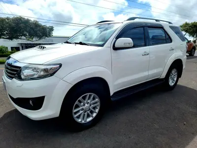 Toyota Fortuner SRV 2014