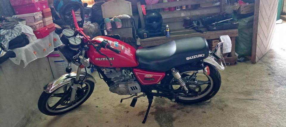 Susuki gn 125