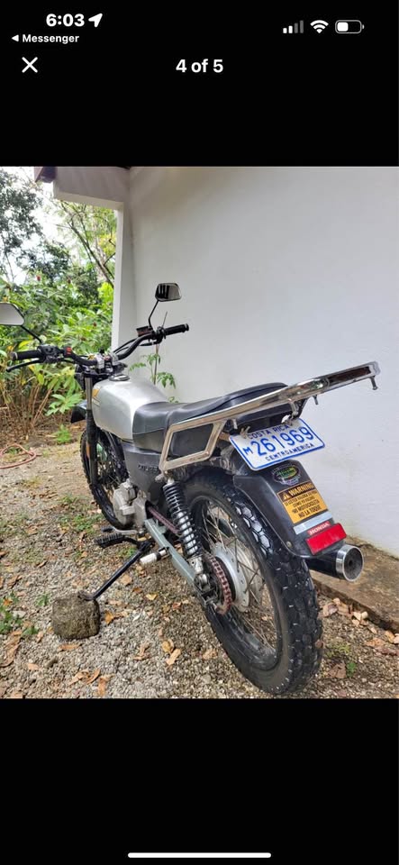 Vendo Honda CGL125 2019